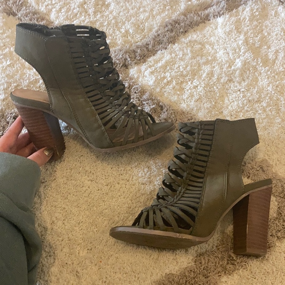 Olive Green Zip Up Heel